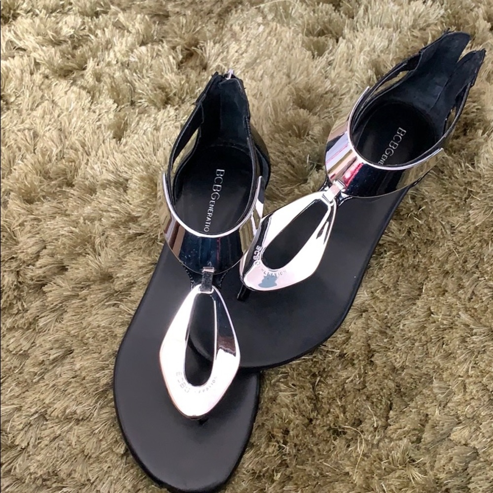 BCBG- silver sandals.Size 6M see pic for more info